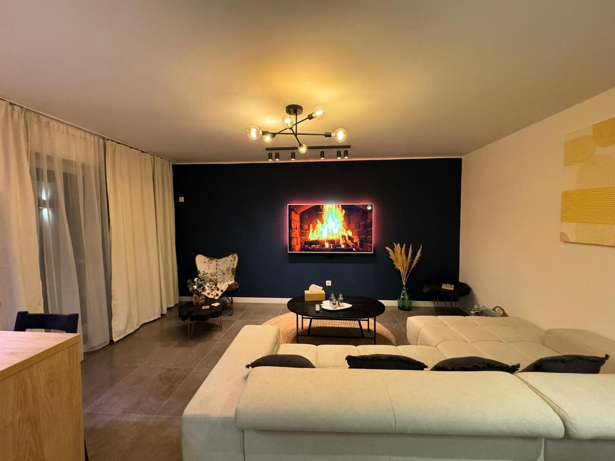 Chill Vibes Apartment 브라쇼브 외부 사진
